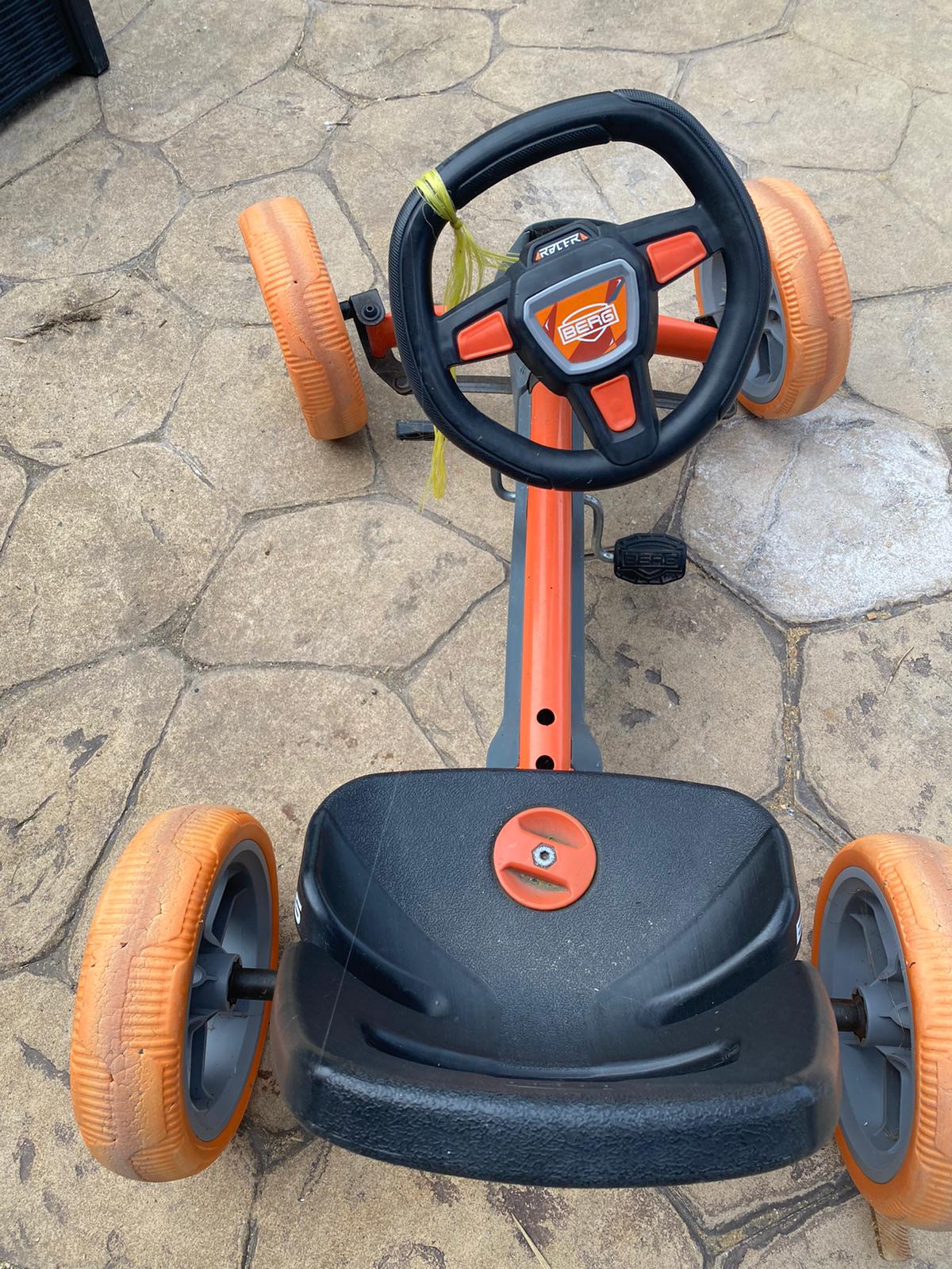 UK's best kids go karts: top pedal go karts tested for two years! »  Shetland's Garden Tool Box
